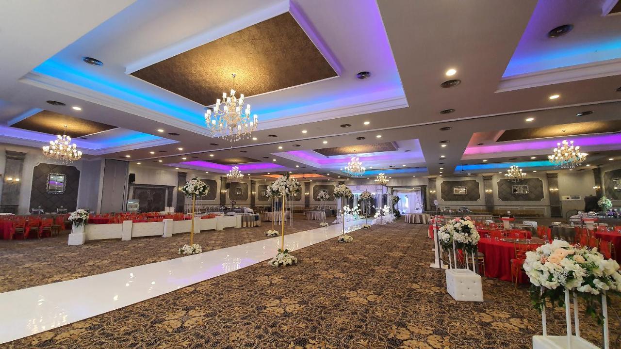 Classie Hotel Palembang Buitenkant foto